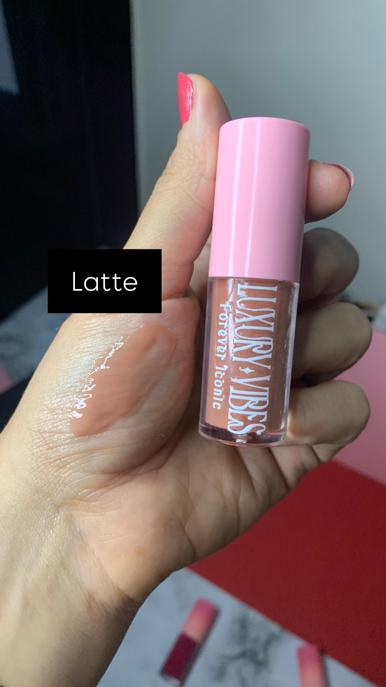 Lip gloss full size kit 🎀