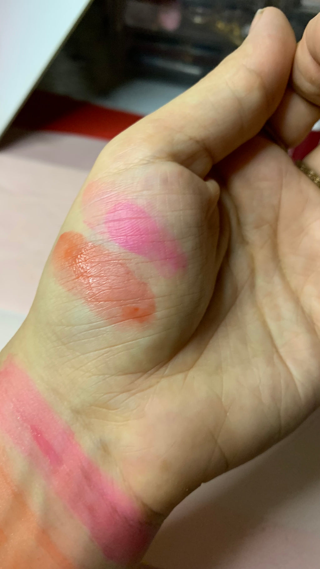 Jelly Blush – جلّي بلاشر بتركيبة كريمية جل